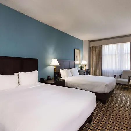 Inn At The Colonnade Baltimore - A Doubletree By Hilton Hotel Exterior photo