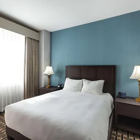 Inn At The Colonnade Baltimore - A Doubletree By Hilton Hotel Exterior photo
